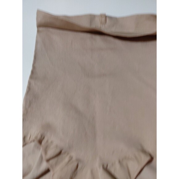 Spanx Slim Cognito Shaping High Waist Bodysuit Tan LG Seamless Removeable Clasps - Picture 4 of 10